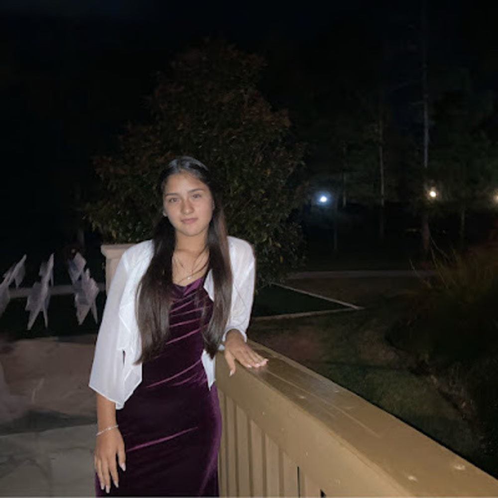 Meet your Posher, Prisila